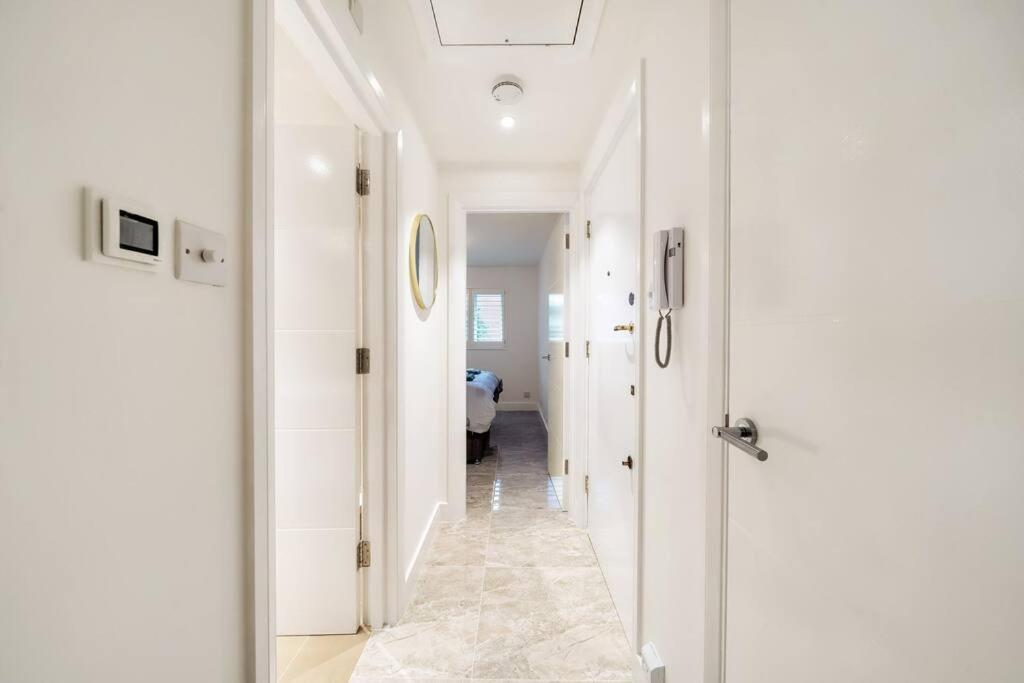 Stylish Contemporary 1 Bed Flat Near Bridge Apartamento *