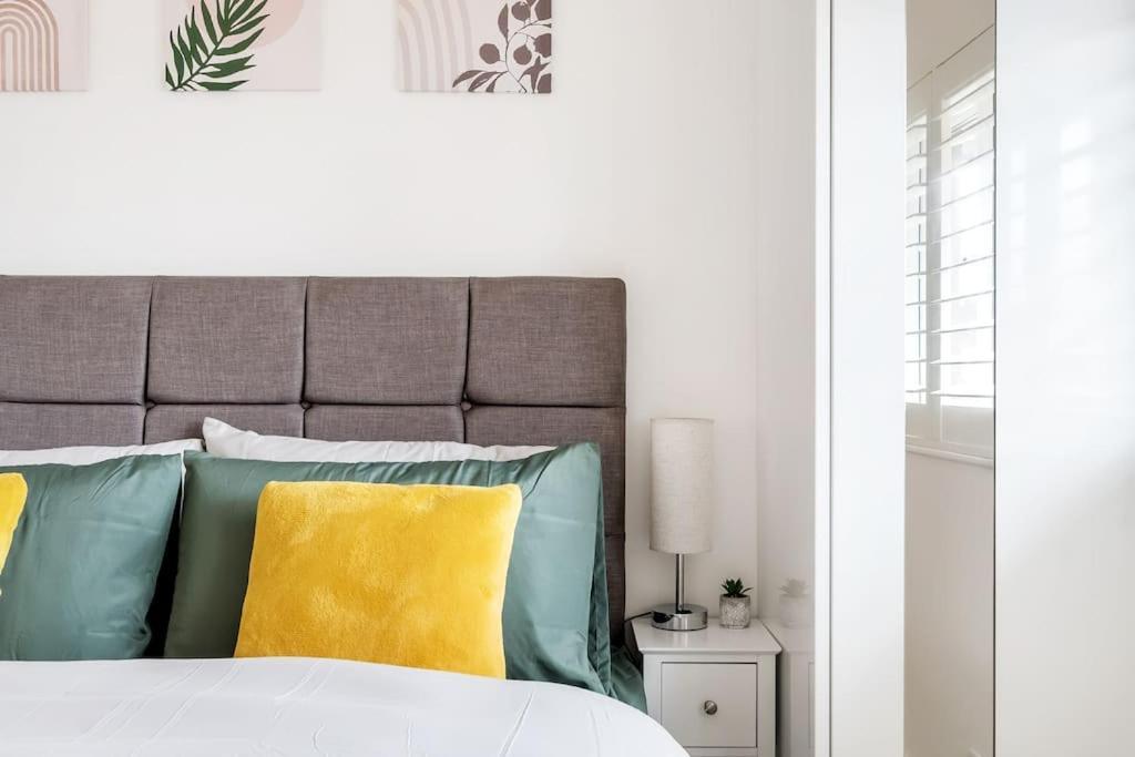 Apartamento Stylish Contemporary 1 Bed Flat Near Bridge *